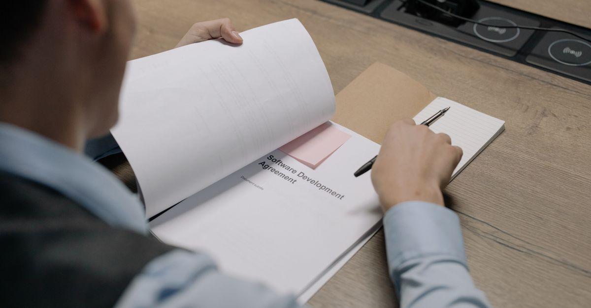 Spécification d'abord : pourquoi le document est devenu le vrai livrable logiciel