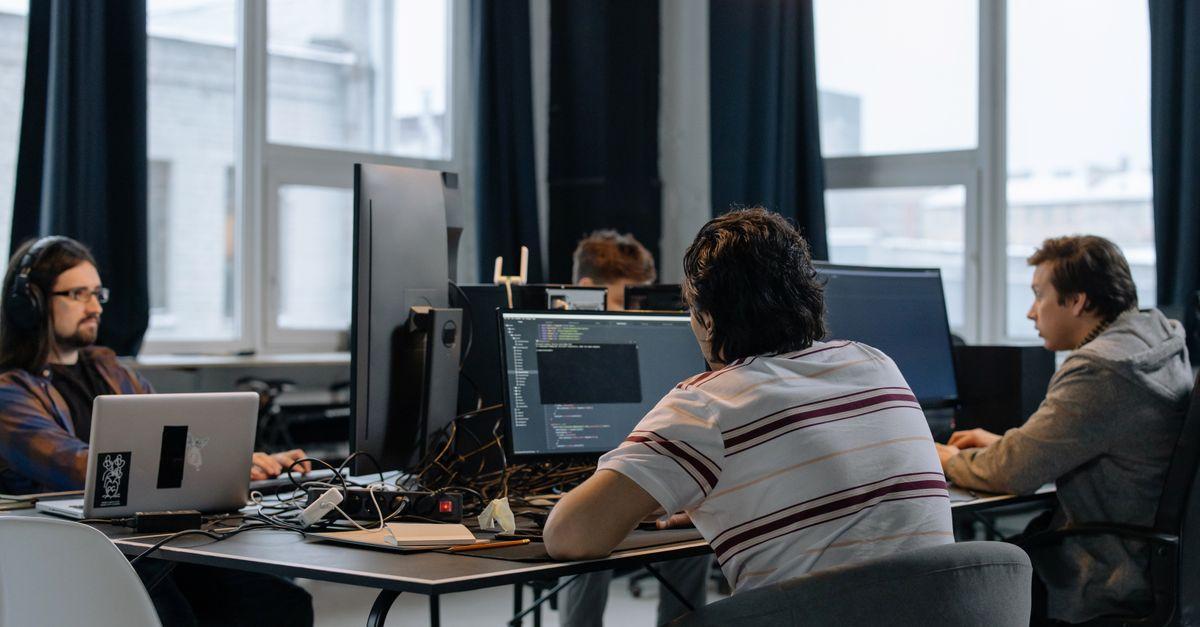 AI Usage Patterns : Ce que révèlent 6 ans de données